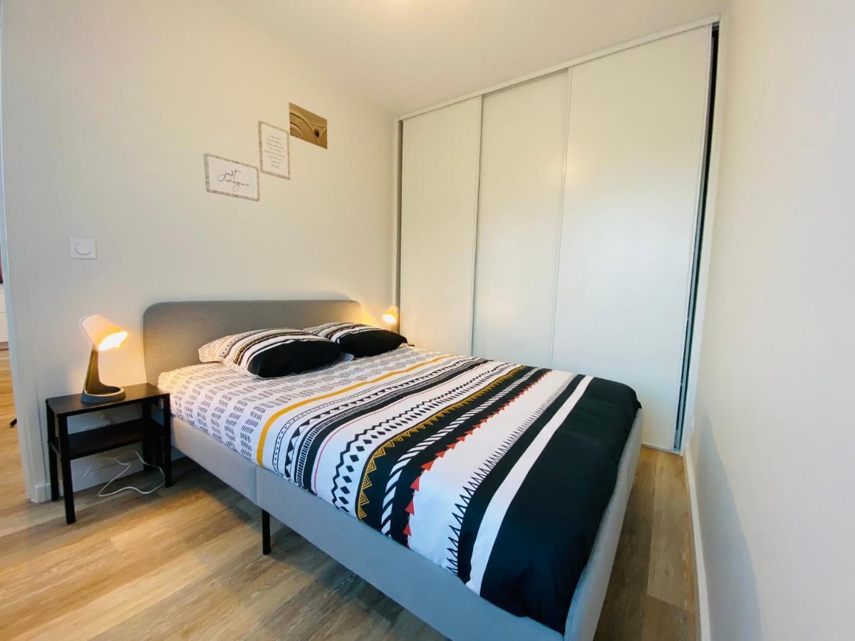 Cozy Appart' A Deux Pas De La Gare - Cozy Houses Palaiseau Kültér fotó